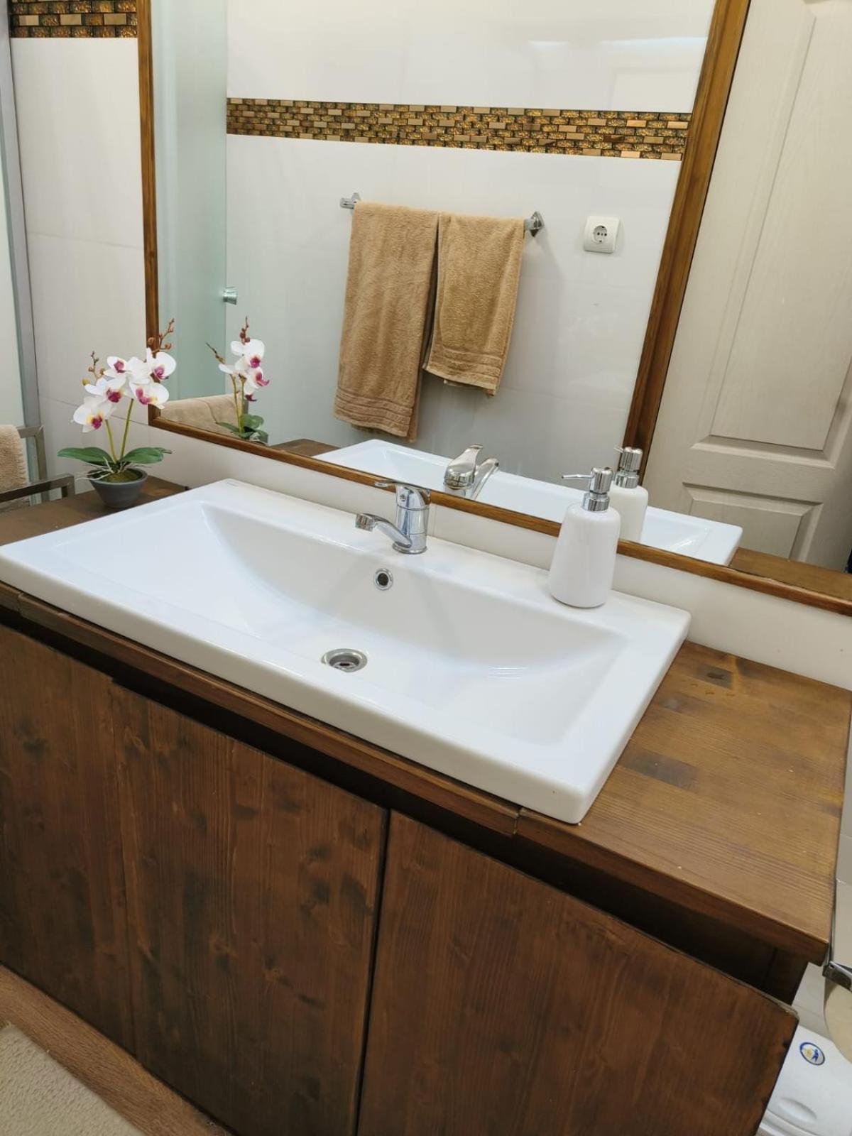 Cluj Center 2 Hotel Ngoại thất bức ảnh