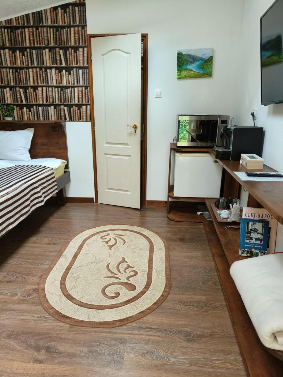 Cluj Center 2 Hotel Ngoại thất bức ảnh